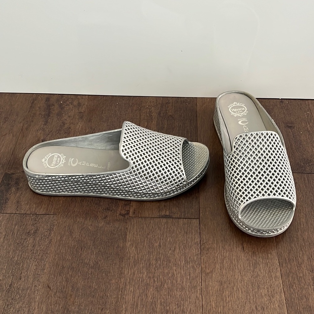 Jeffrey Campbell Havana Last silver jelly slides